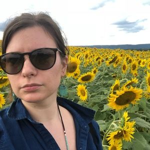 Meet your Posher, Alexandria